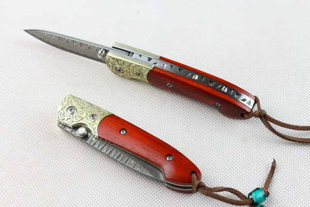 Damascus Red Tan chariot folding knife UD402204